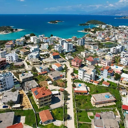 別荘 Landi クサミル