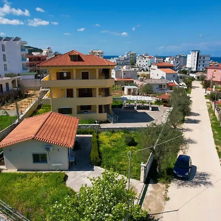 Garden Landi Ksamil