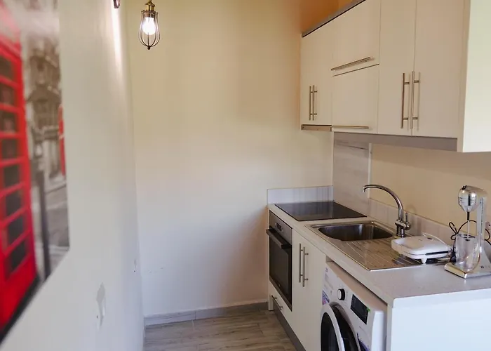 Landi Hébergement de vacances Ksamil